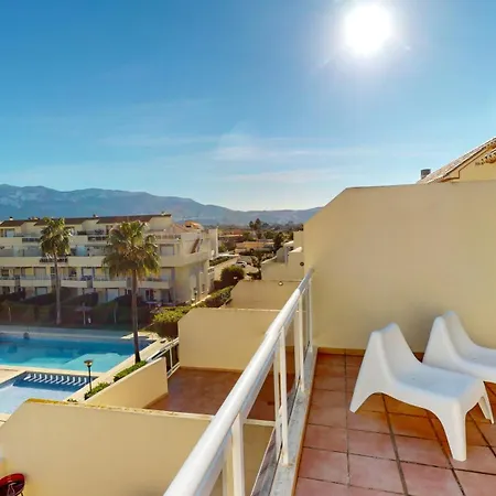 Appartement Atico Bassetes Atico En Con Gran Terraza Privada Y Piscina By Family Homes *