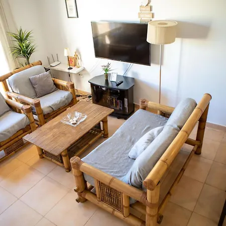 Appartement Atico Bassetes Atico En Con Gran Terraza Privada Y Piscina By Family Homes